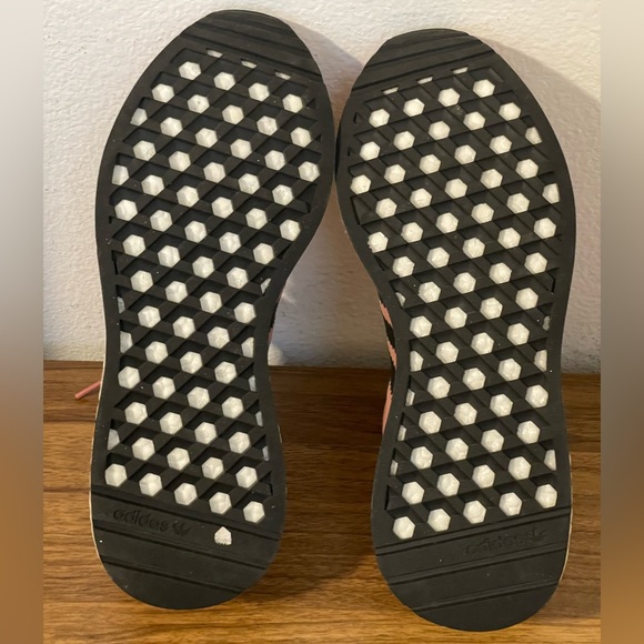 Women’s Adidas Iniki Runner Boost Raw Pink Core Black & White Size 7 - Picture 8 of 8